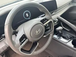 Hyundai ELANTRA 2025 SEL Conveniencia 4dr Sedan