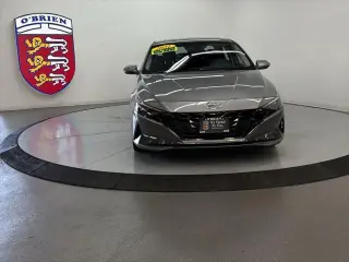 Hyundai ELANTRA 2021 SEL 4p Sedana