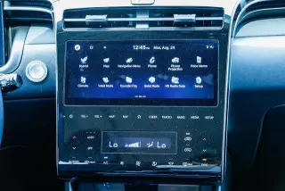 Hyundai TUCSON Híbrido 2024 AWD SEL Conveniencia 4p SUV