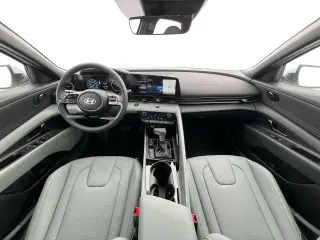 Hyundai ELANTRA Hybrid 2025 Limited 4dr Sedan