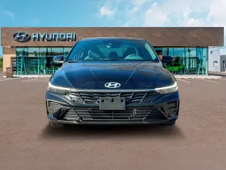 Hyundai ELANTRA Hybrid 2025 Azul 4p Sedan