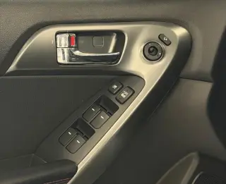 Kia Forte5 2013 SX 4dr Hatchback