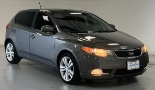 Kia Forte5 2013 SX 4dr Hatchback