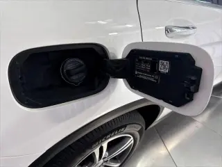 Mercedes-Benz GLC 2021 GLC 300 4dr SUV