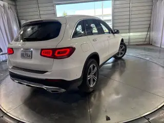 Mercedes-Benz GLC 2021 GLC 300 4dr SUV