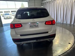 Mercedes-Benz GLC 2021 GLC 300 4dr SUV
