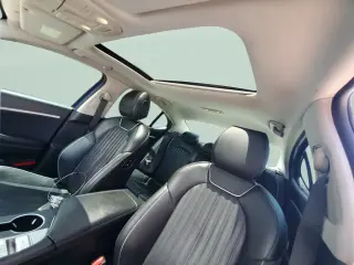 Genesis G70 2020 AWD 3.3T 4dr Sedán