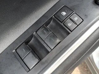 Toyota Highlander 2023 XLE 4p SUV