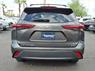 Toyota Highlander 2023 XLE 4p SUV