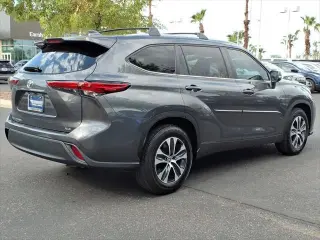 Toyota Highlander 2023 XLE 4p SUV