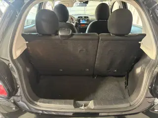 Mitsubishi Mirage 2024 ES 4p Hatchback