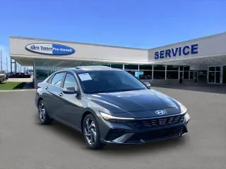 Hyundai ELANTRA 2025 SEL Conveniencia 4p Sedan