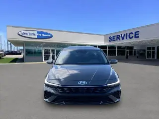 Hyundai ELANTRA 2025 SEL Conveniencia 4p Sedan