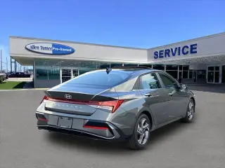 Hyundai ELANTRA 2025 SEL Conveniencia 4p Sedan