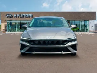 Hyundai ELANTRA 2024 Limited 4p Sedan