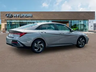 Hyundai ELANTRA 2024 Limited 4p Sedan