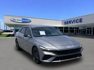 Hyundai ELANTRA Híbrido 2026 SEL Sport 4p Sedan