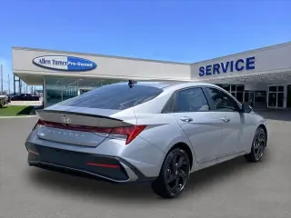 Hyundai ELANTRA Híbrido 2026 SEL Sport 4p Sedan