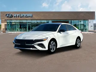 Hyundai ELANTRA 2025 SEL Sport 4dr Sedán