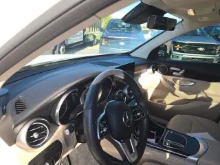 Mercedes-Benz GLC 2022 GLC 300 4dr SUV
