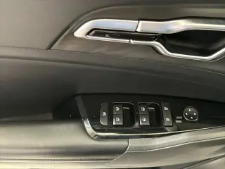Kia Sportage Plug-In Hybrid 2025 AWD X-Line Prestige 4dr SUV