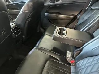 Kia Sportage Plug-In Hybrid 2025 AWD X-Line Prestige 4dr SUV