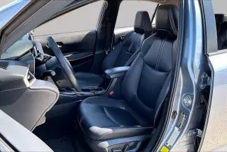 Toyota Corolla Hybrid 2024 XLE 4dr Sedán
