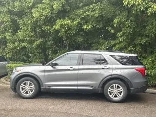 Ford Explorer 2023 XLT 4dr SUV