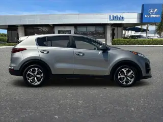 Kia Sportage 2021 LX 4dr SUV