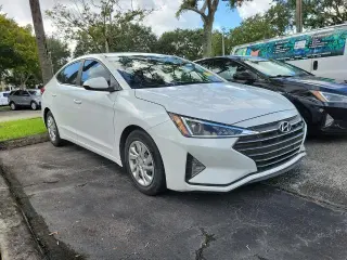 Hyundai ELANTRA 2020 SE 4dr Sed n