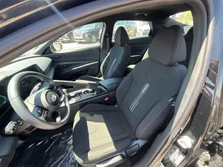Hyundai ELANTRA 2025 SEL Sport 4dr Sedán