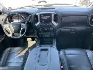 2020 Chevrolet Silverado 1500 LTZ Crew Cab 2WD