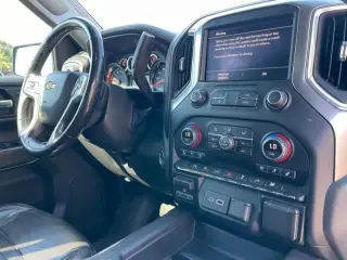 2020 Chevrolet Silverado 1500 LTZ Crew Cab 2WD