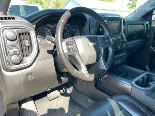 2020 Chevrolet Silverado 1500 LTZ Crew Cab 2WD