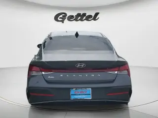 Hyundai ELANTRA 2024 SEL 4dr Sedan