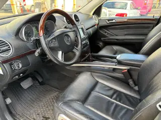 2008 Mercedes-Benz GL-Class 4MATIC 4dr 4.6L