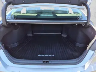 Toyota Camry Híbrido 2022 LE 4dr Sedán