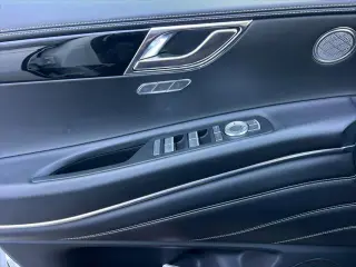 Genesis GV80 2025 tracción en todas las ruedas 2.5T estándar 4p SUV