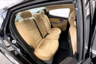 Hyundai ELANTRA 2013 GLS 4p Sedan 6M