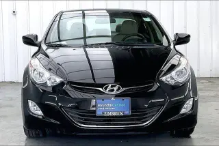 Hyundai ELANTRA 2013 GLS 4p Sedan 6M