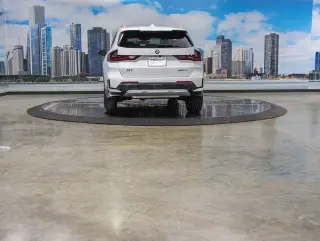 BMW X1 2027 AWD xDrive28i 4p Vehículo de Actividad Deportiva de Deporte