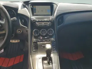 Hyundai Genesis Coupe 2016 3.8 Ultimate 2dr Coupe 6M con Interior Negro