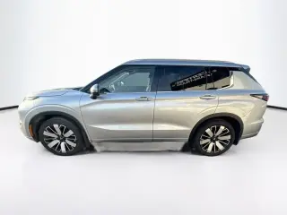 Mitsubishi Outlander 2026 SEL 4dr SUV