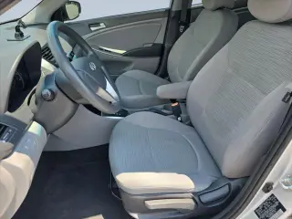 Hyundai ACCENT 2015 GLS Sedán de 4 puertas