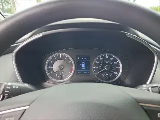 Hyundai SANTA FE 2019 TRACCIÓN EN TODAS LAS RUEDAS SE 2.4L 4p Crossover