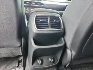 Hyundai SANTA FE 2019 TRACCIÓN EN TODAS LAS RUEDAS SE 2.4L 4p Crossover