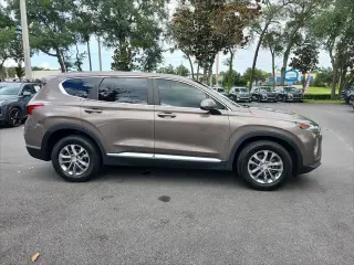 Hyundai SANTA FE 2019 TRACCIÓN EN TODAS LAS RUEDAS SE 2.4L 4p Crossover