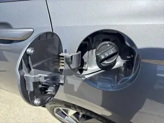 Hyundai ELANTRA 2025 SEL Confort 4p Sedan