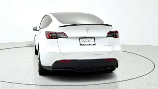 Tesla Model Y 2024 AWD Long Range 4 puertas crossover