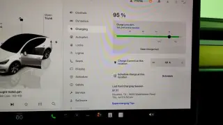 Tesla Model Y 2023 TLA 4p Crossover